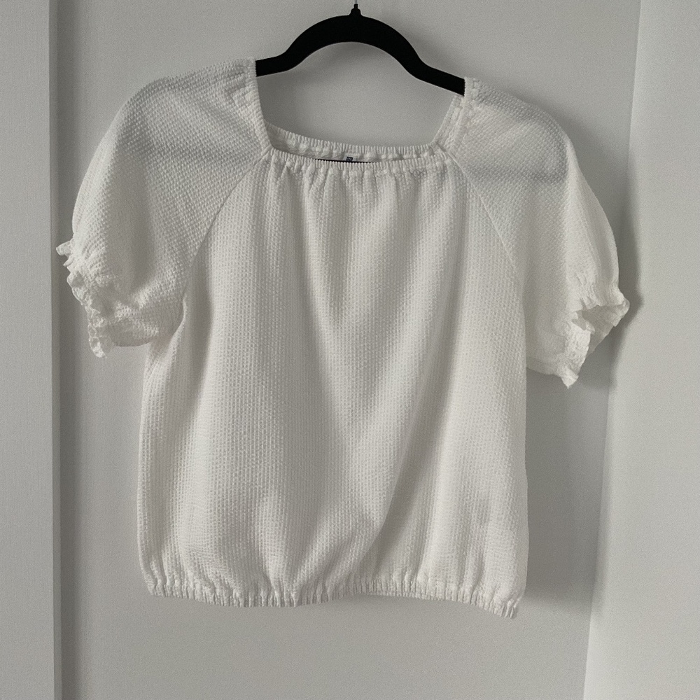 NWOT Uniqlo ivory top size S